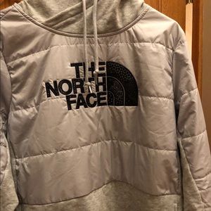NWOT THE NORTH FACE XL Sweatshirt with hood